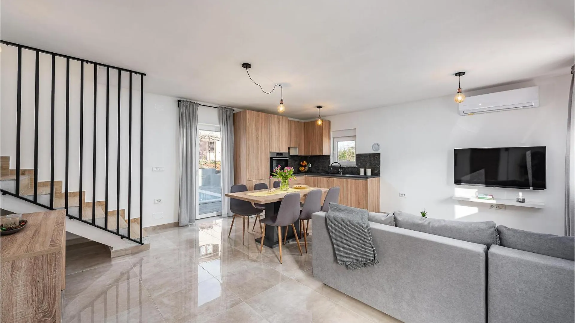 Stunning Home In Labin With Kitchen