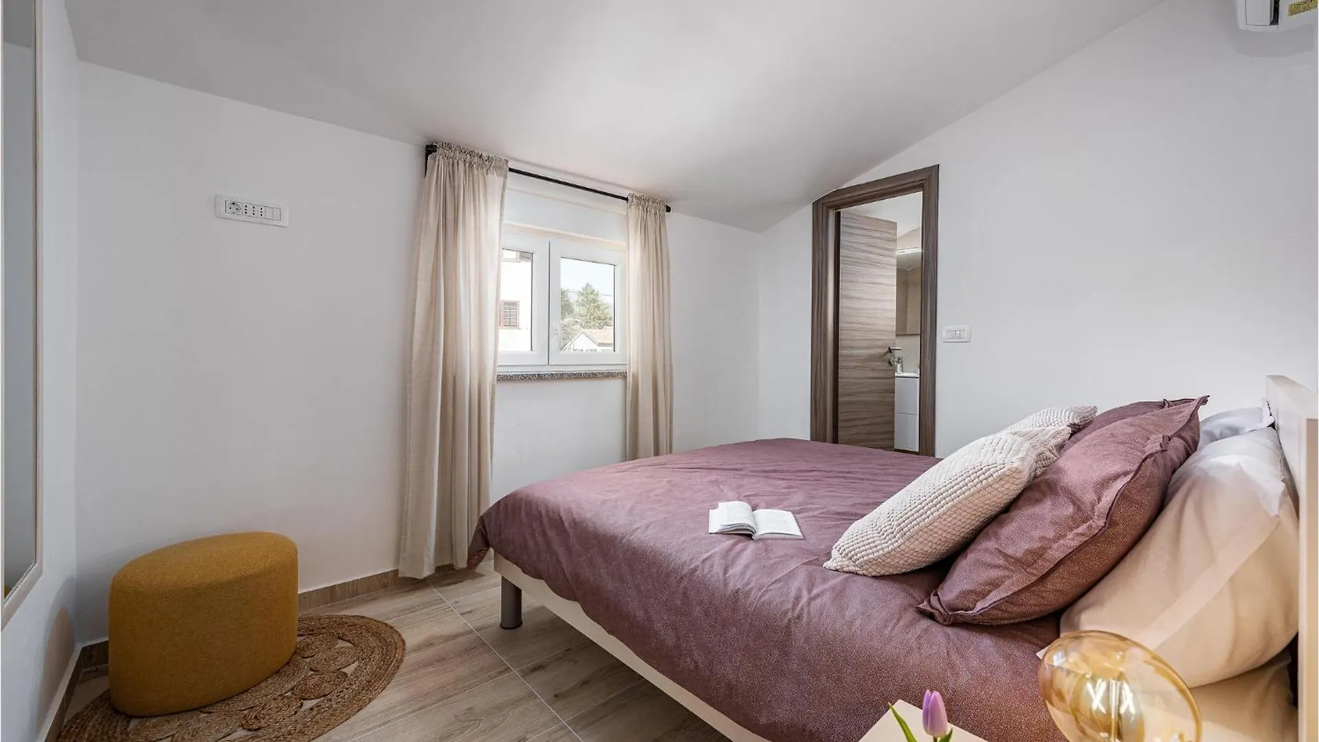 Holiday home Stunning Home In Labin With Kitchen